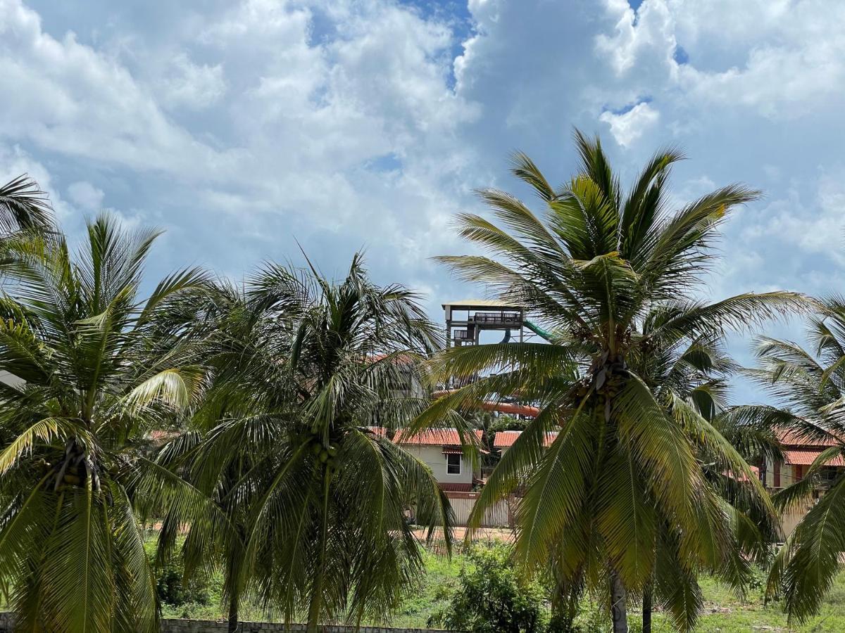 Apartamento Pertinho Do Beach Park Акирас Экстерьер фото